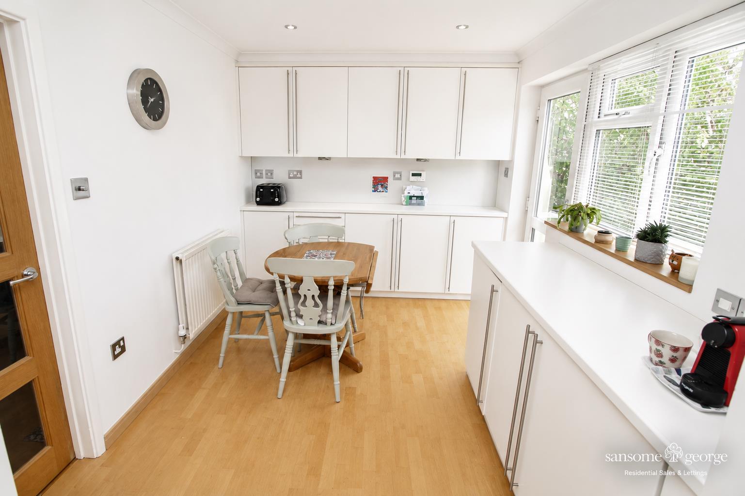 Cowslip Close, Tilehurst, Reading